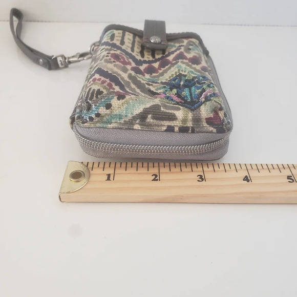 Sakroots Artist Circle Floral Multi-colored Small IPhone Wallet Wristlet. - Picture 8 of 8